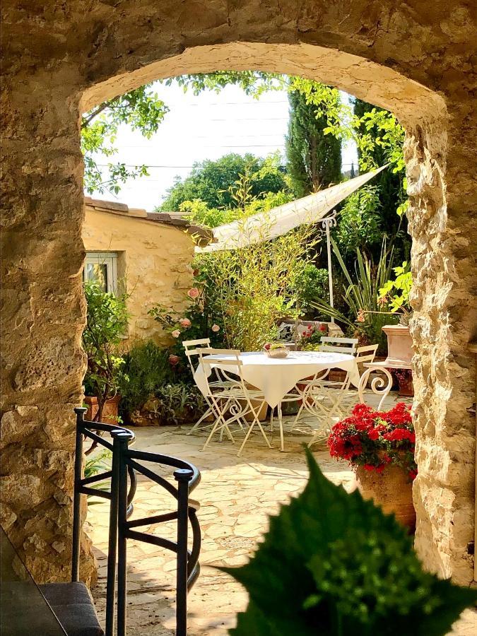 L'Ile Aux Fleurs Villa Ventabren Buitenkant foto